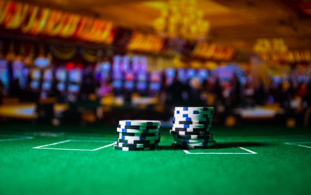 aero88 poker table lobby showing available games on mobile